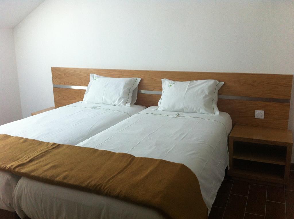 Gites Des Sablons Châtillon-sur-Marne Room photo